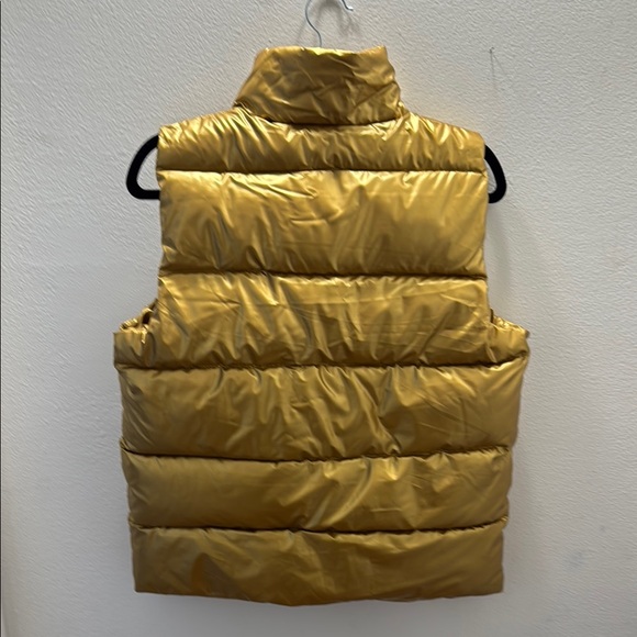 Metallic Gold Puffer Vest. Great for football games! - Picture 3 of 7